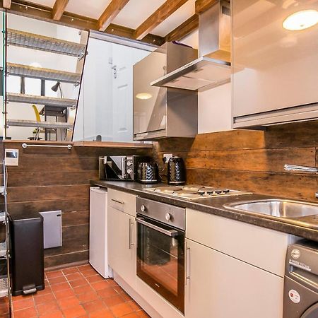Split Level Studio Apartment In Camden Londyn Zewnętrze zdjęcie