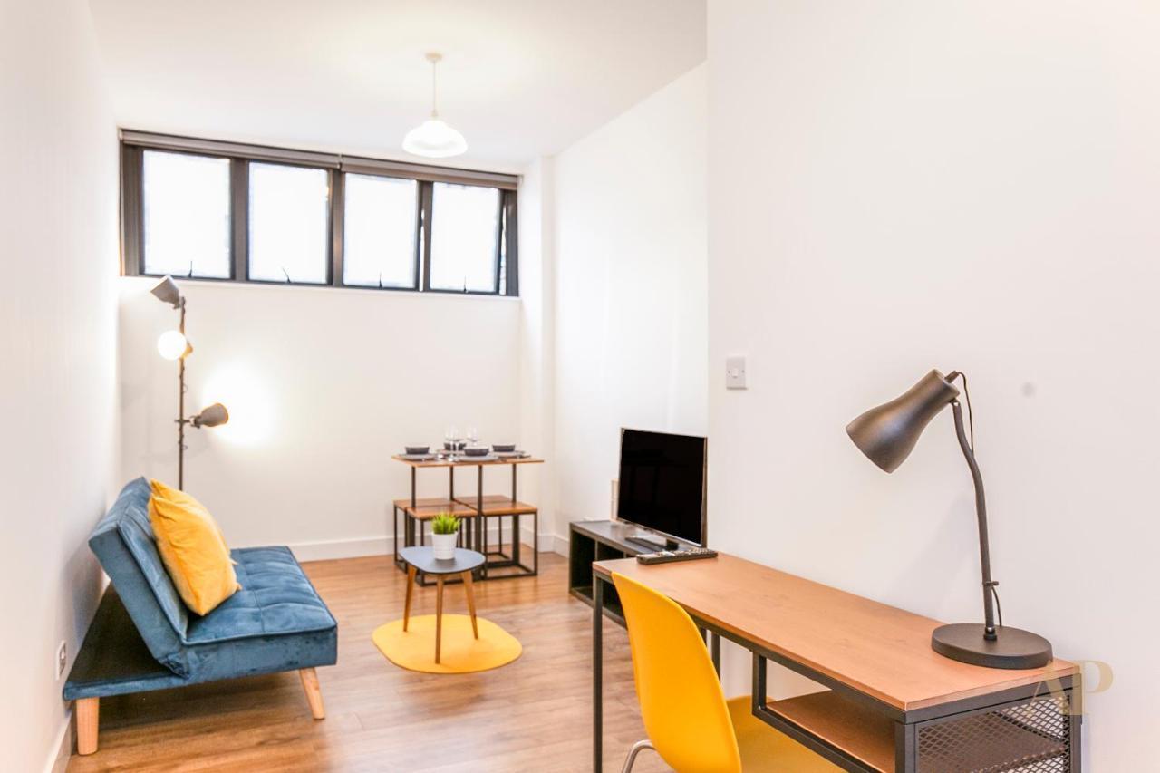 Split Level Studio Apartment In Camden Londyn Zewnętrze zdjęcie