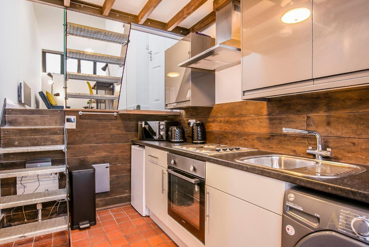 Split Level Studio Apartment In Camden Londyn Zewnętrze zdjęcie